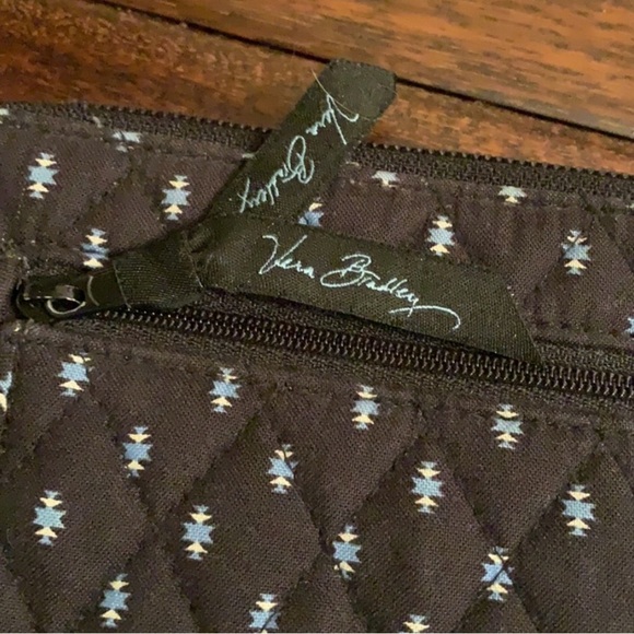 Vera Bradley Large Zip Around Wallet Clutch - Picture 4 of 5